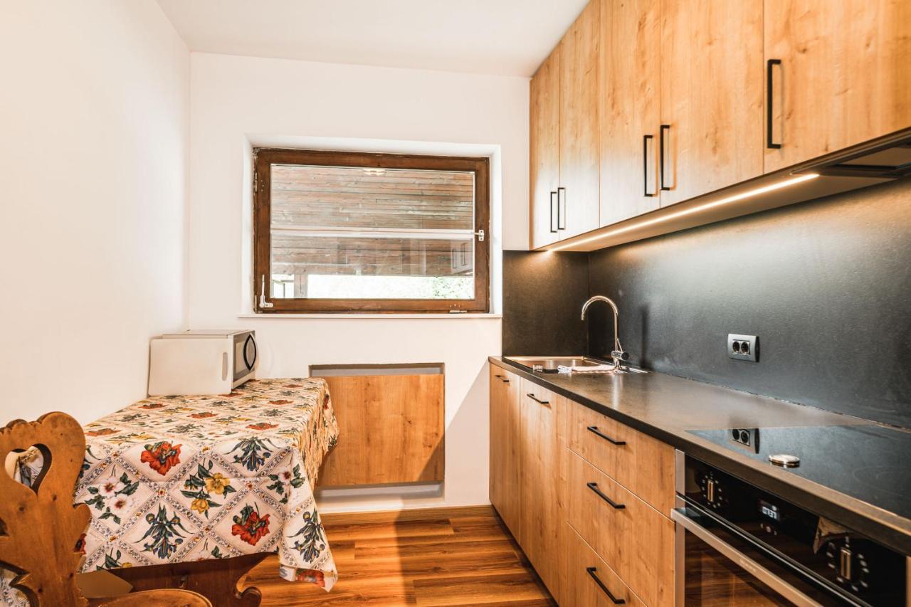 Scherlin Apartment *